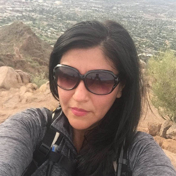 Meet your Posher, Judith - Picture 5 of 8